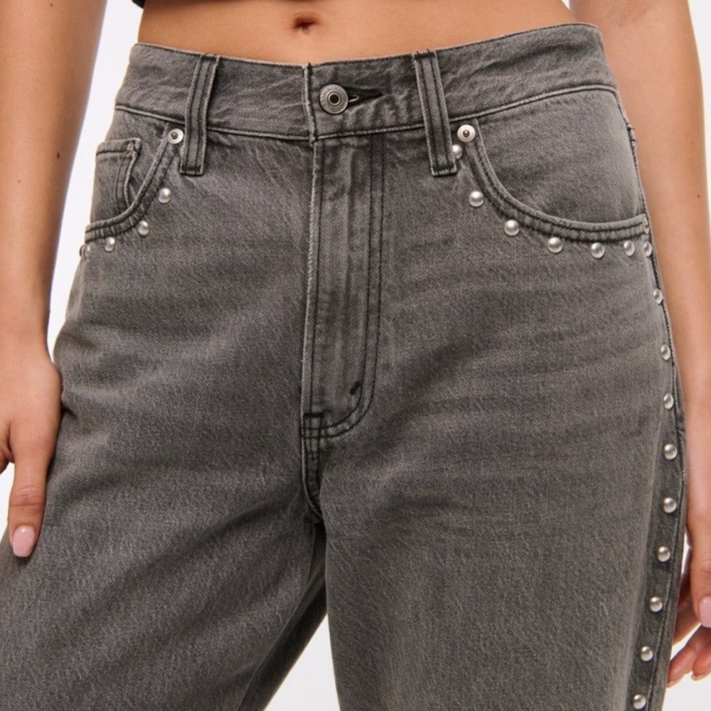 Abercrombie & Fitch Jeans Womens 
Gray Curve Love The Loose High Rise
Studded